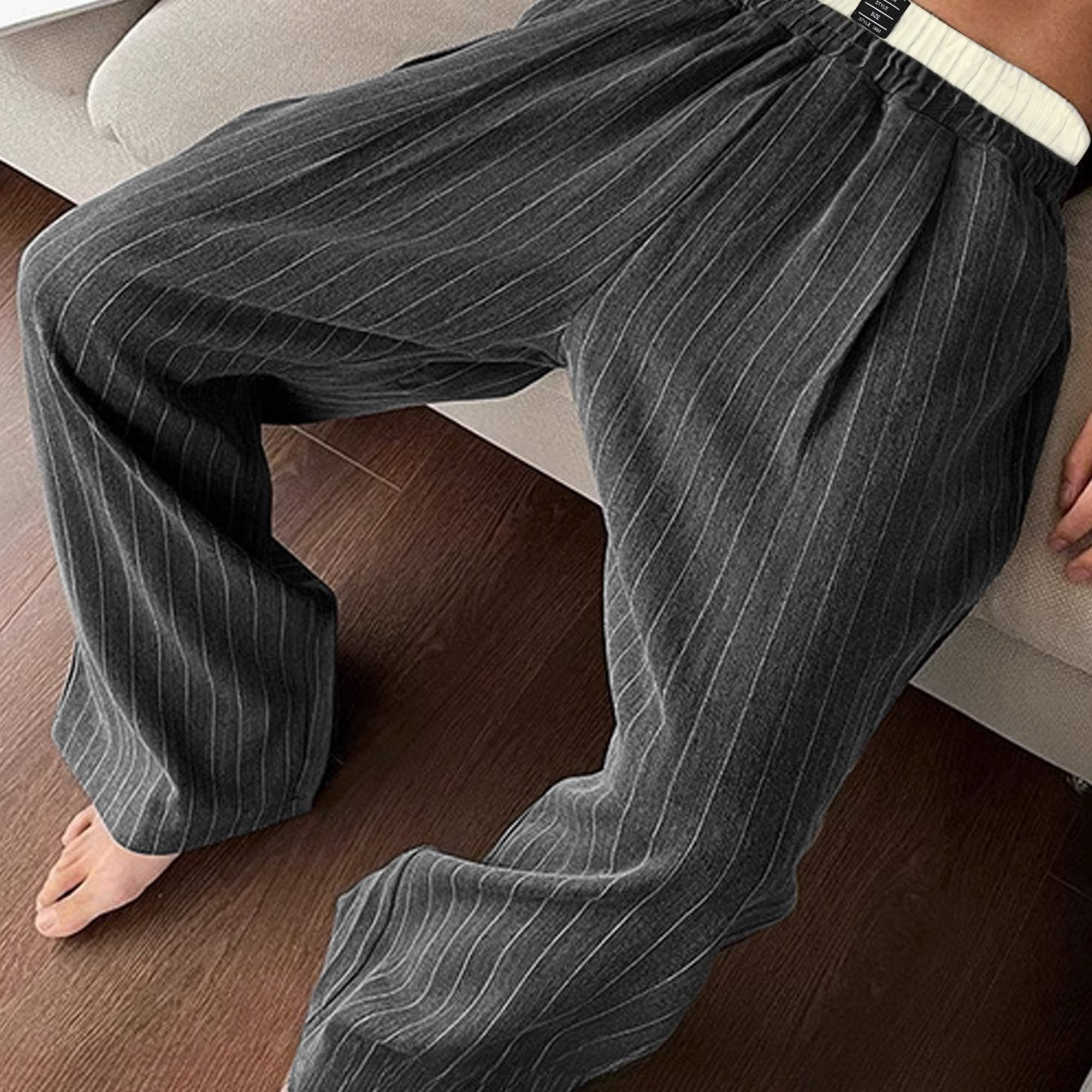 Herrbyxa med vida ben och eleganta ränder – Modern lounge- och fritidsbyxa