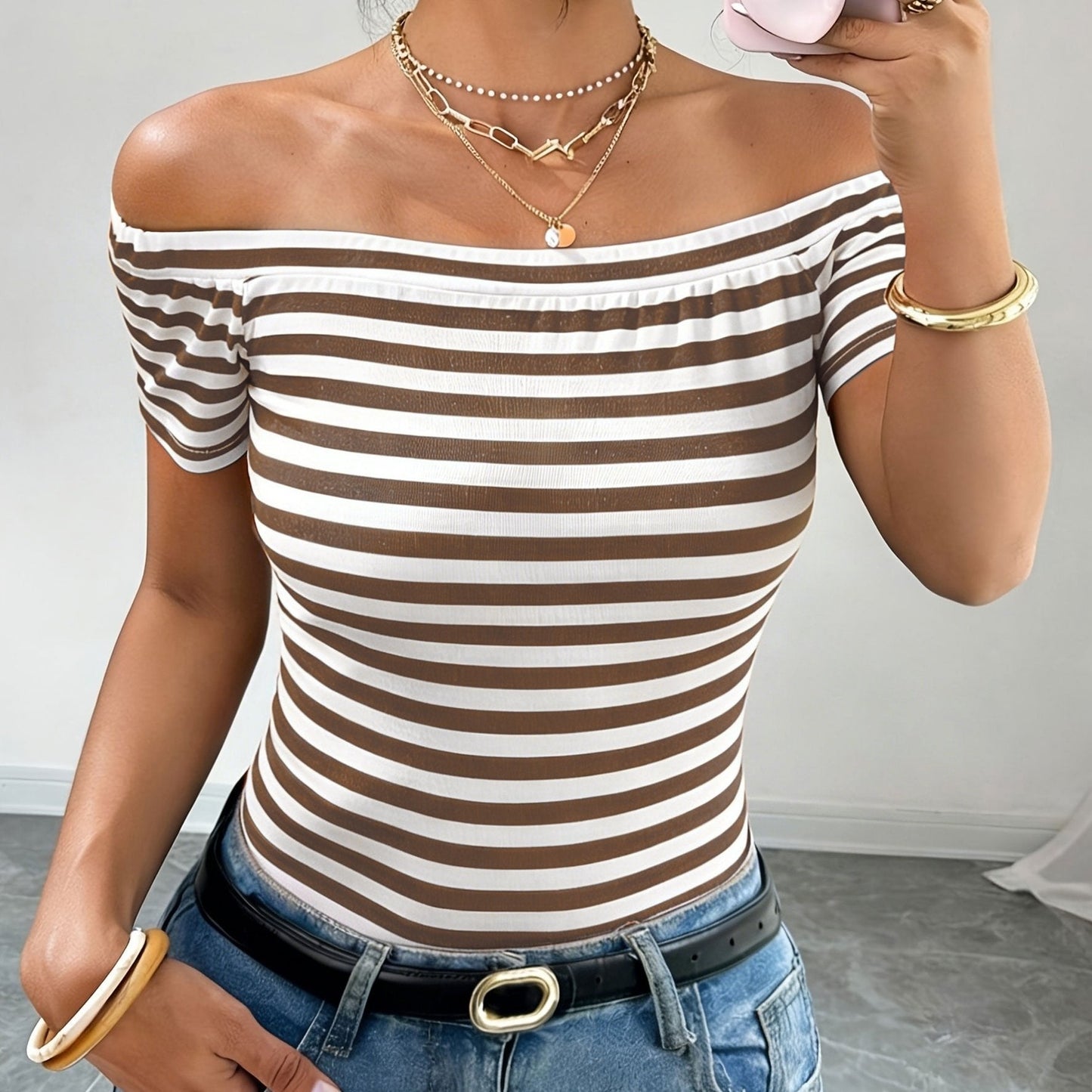 Dam Off-Shoulder Randig Topp – Elegant Bardot Stil för Vardag och Fest
