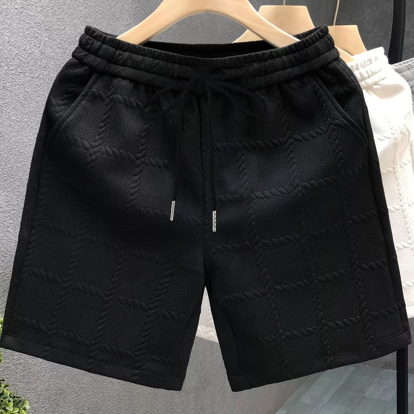 Herrshorts med Präglat Rutmönster – Modern Sportig Stil för Fritid och Träning