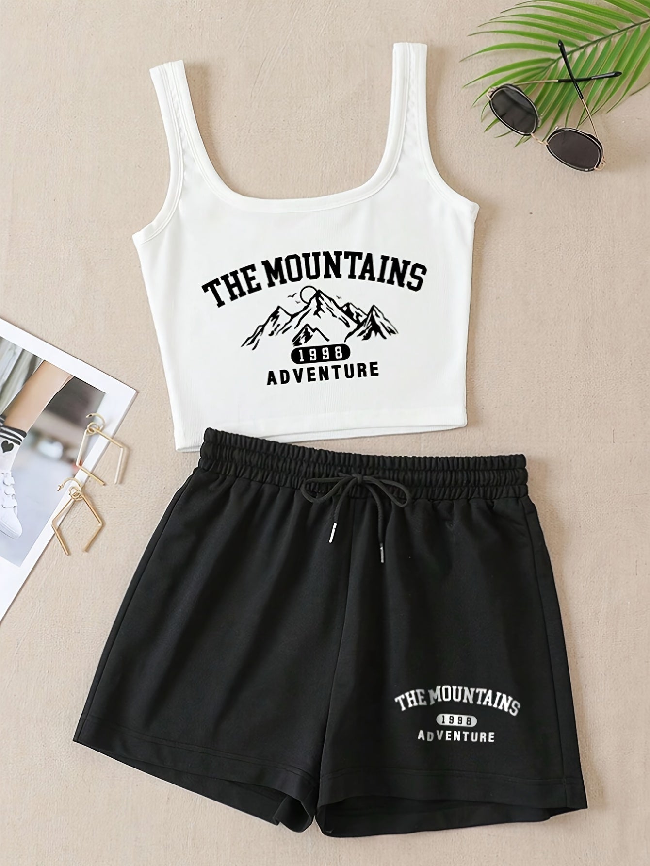 Damenset Sportigt Linne och Shorts – The Mountains Adventure – Fritid & Träning