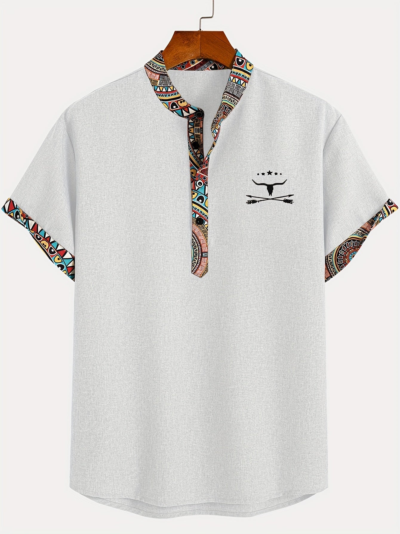 Herr T-shirt med etnisk mönster och avslappnad passform – Perfekt för sommar och vardag
