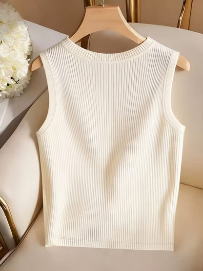 Damlinne med ribbat mönster och elegant vardagsstil