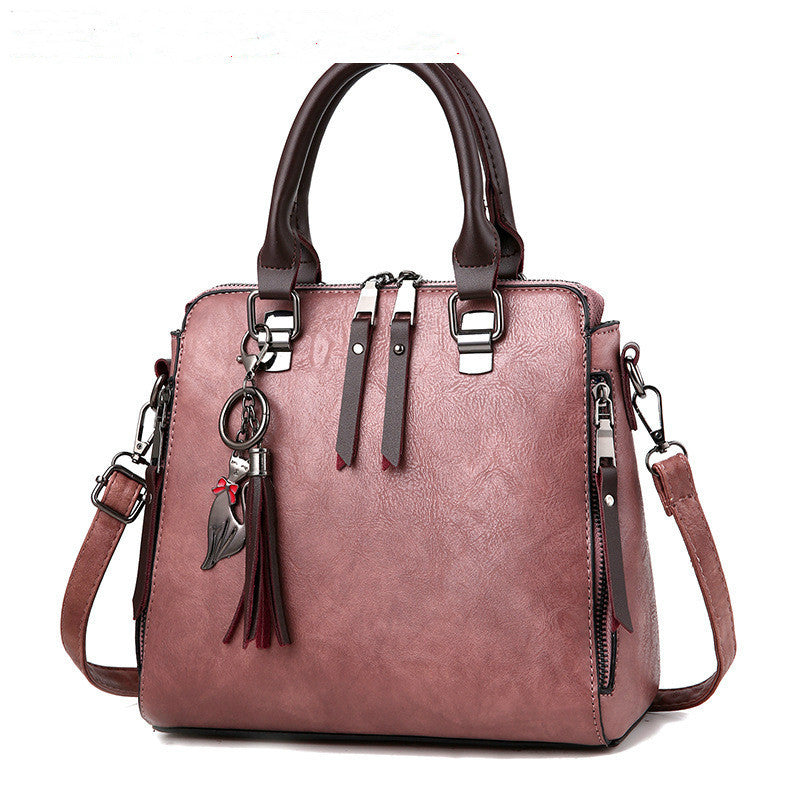 Sue – Vintage Handväska i Premium Vegan Läder med Fransar