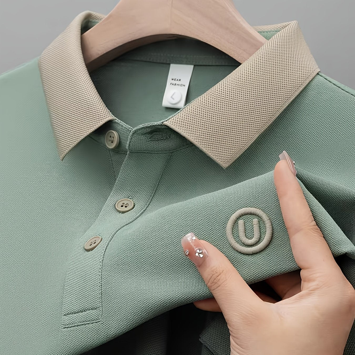 Herr Pikétröja Klassisk Casual med Kontrastkrage och Broderad Logotyp - Stilren för Vardag och Fritid