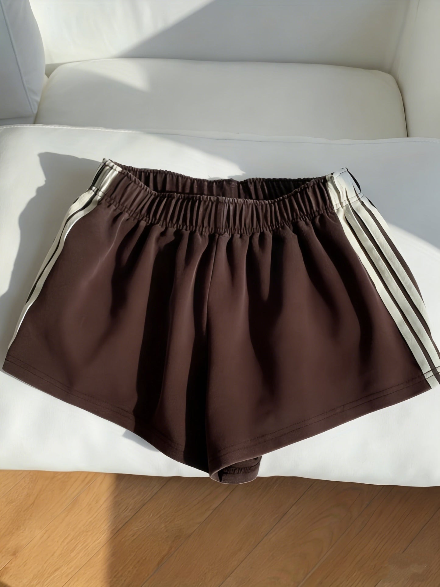 Damers sportiga shorts med avslappnad passform för löpning och fritid