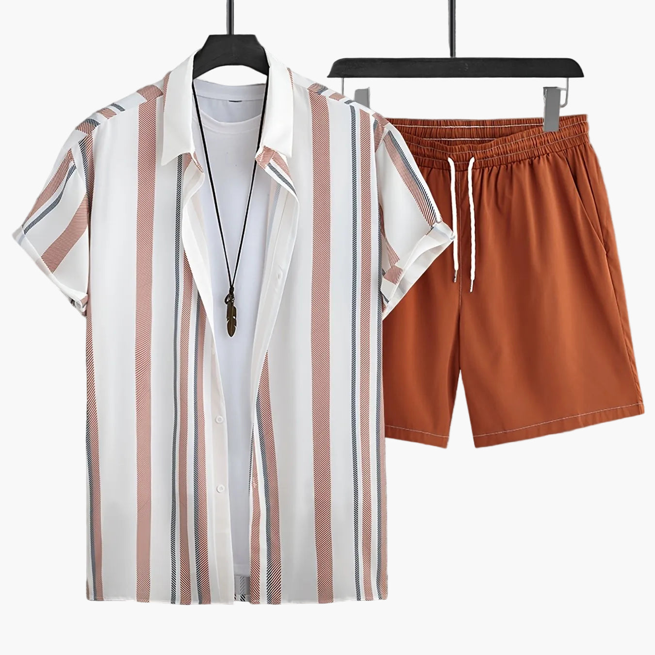 Herrset med randig skjorta och avslappnade shorts – Perfekt för sommar och vardag