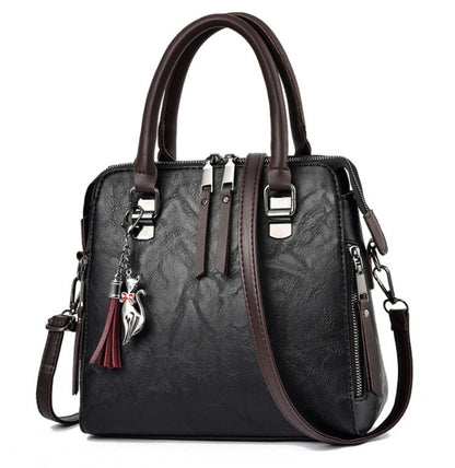 Sue – Vintage Handväska i Premium Vegan Läder med Fransar