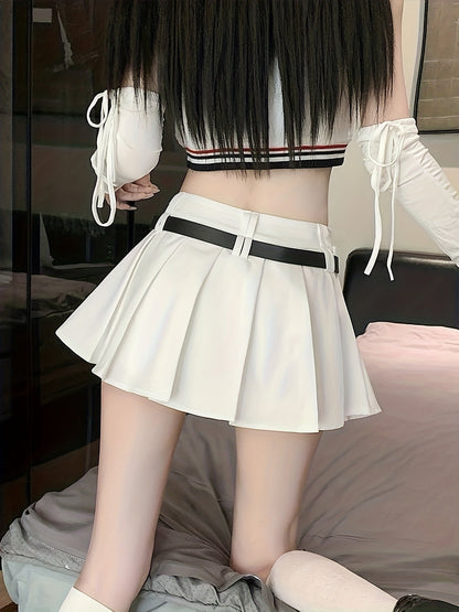 Dam Kjol och Crop Top Set, Plisserad Mini Kjol med Bälte, Trendig och Sexig Outfit för Vardag och Fest
