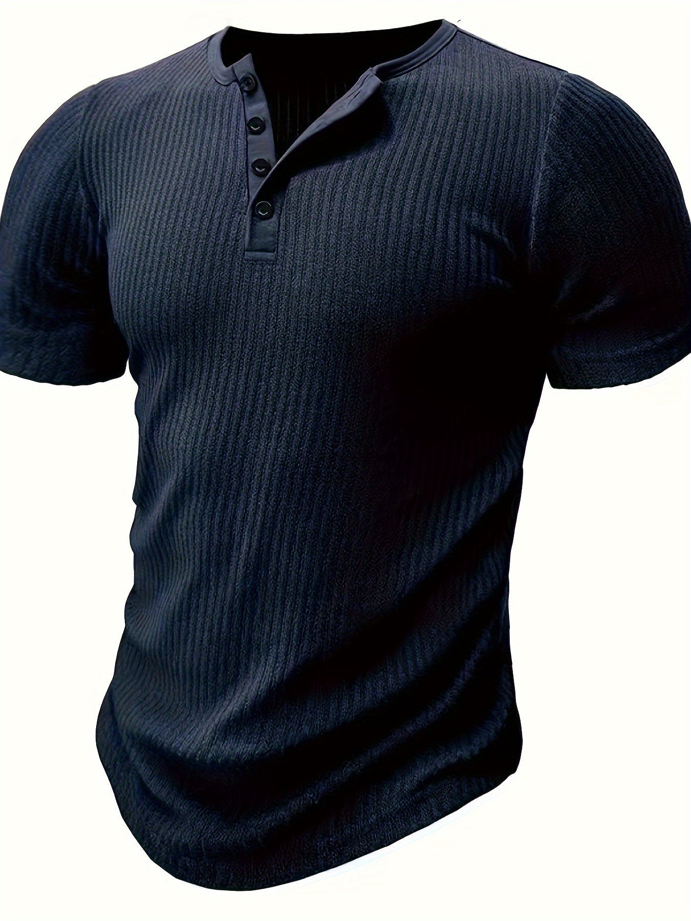Herr T-shirt med ribbad struktur och knappslå – Ledig och stilren för sommar och vardag