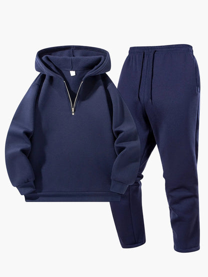 Herrarnas avslappnade hoodie och joggerset – perfekt för vardagsbruk och sport