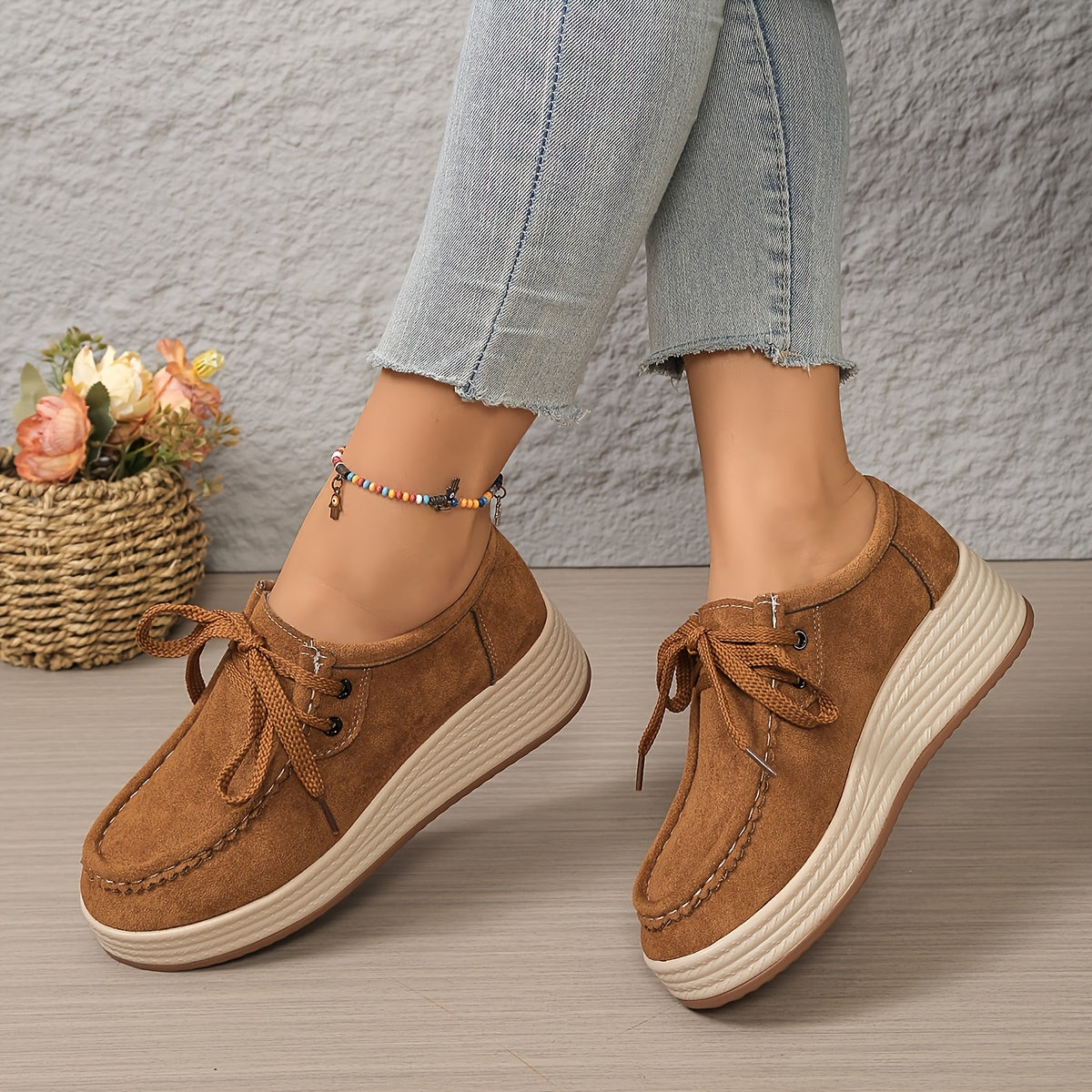 Dam Sneakers med Platåsula – Trendiga Lågskor för Vardagsbruk