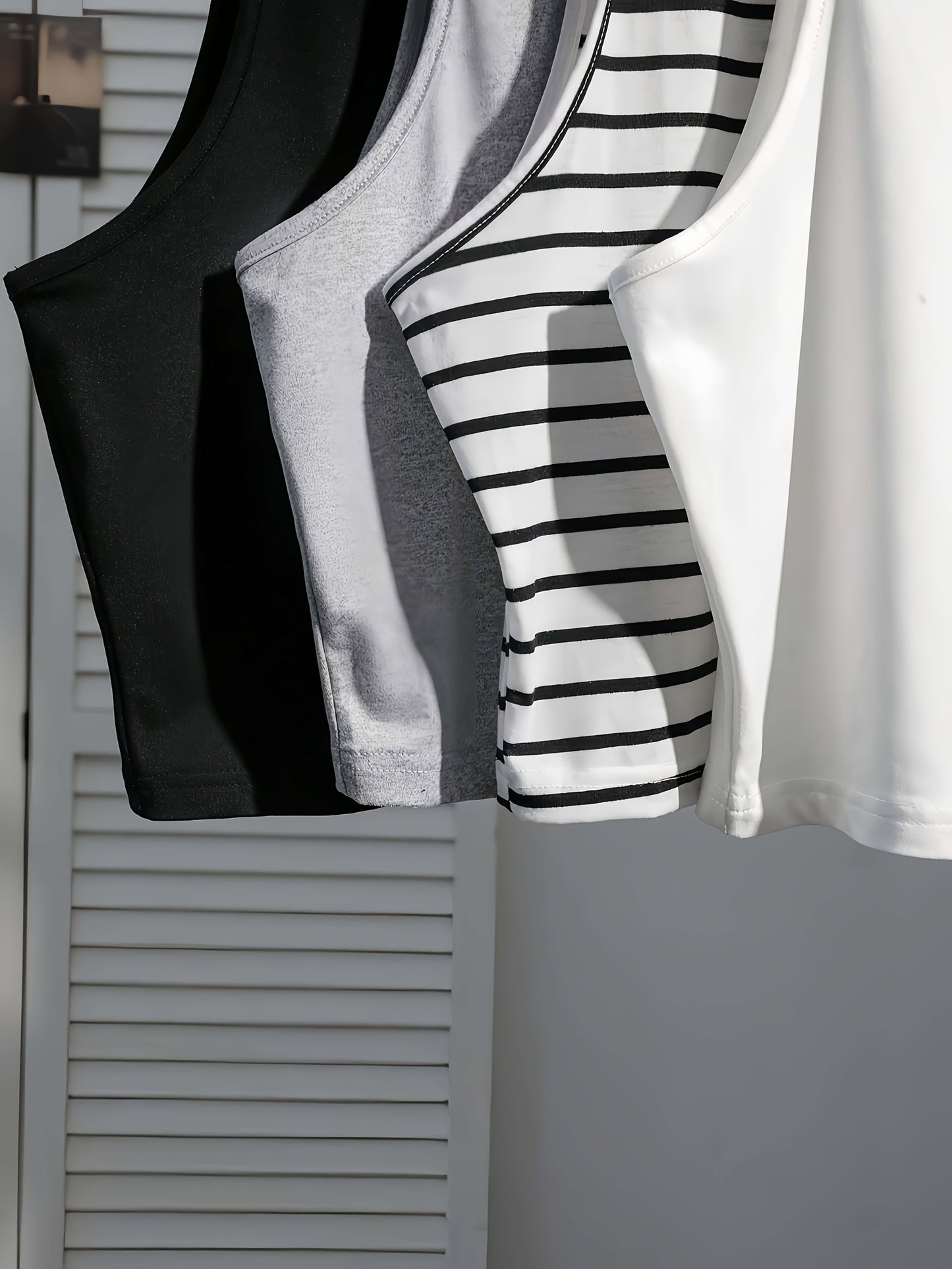 Damlinne – Trendigt och Bekvämt Ribbade Crop Top för Vardag och Träning