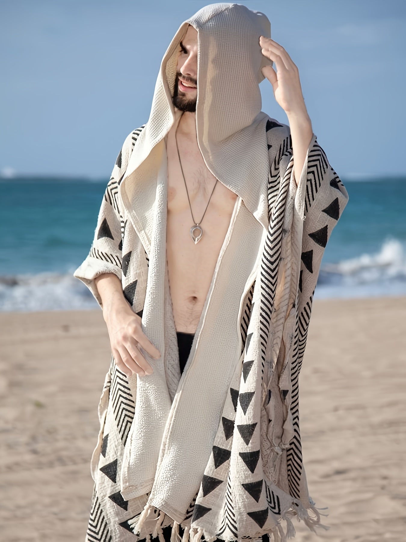 Herr Poncho Strand Kaftan med Geometriskt Mönster och Huvud – Bohemisk Festivalstil