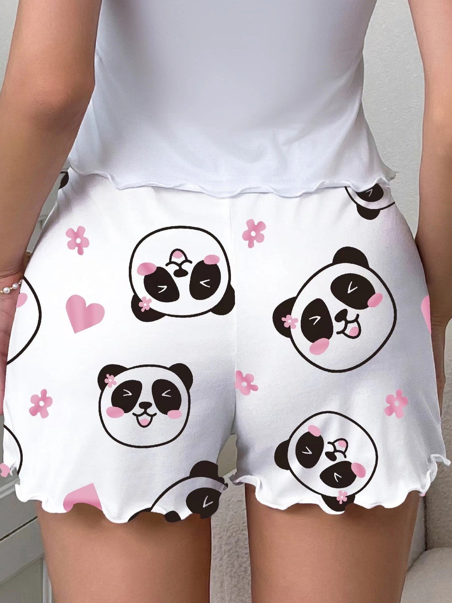 Dam Shorts med Panda-motiv – Söt och Lekfull Pyjamas för Vuxna – Perfekt för Vår och Sommar