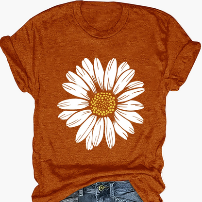 Dam T-shirt med Stor Prästkrageblomma – Avslappnad och Trendig Sommarstil