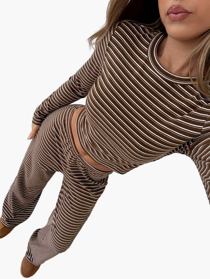 Dam Lounge Set i Randigt – Bekväm och Trendig Hemmadress