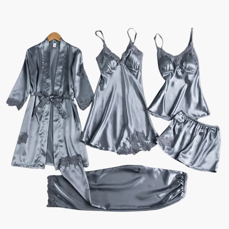 Damernas femdelade lyxiga nattklädesset – elegant pyjamas och nattlinne med kimono