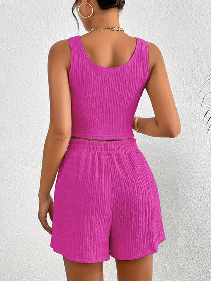 Dam Set – Trendigt Ribbat Linne och Shorts, Perfekt för Vår och Sommar, Avslappnad och Elegant Look
