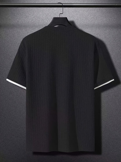 Herr T-shirt med modern struktur och avslappnad passform – trendig vardagsstil