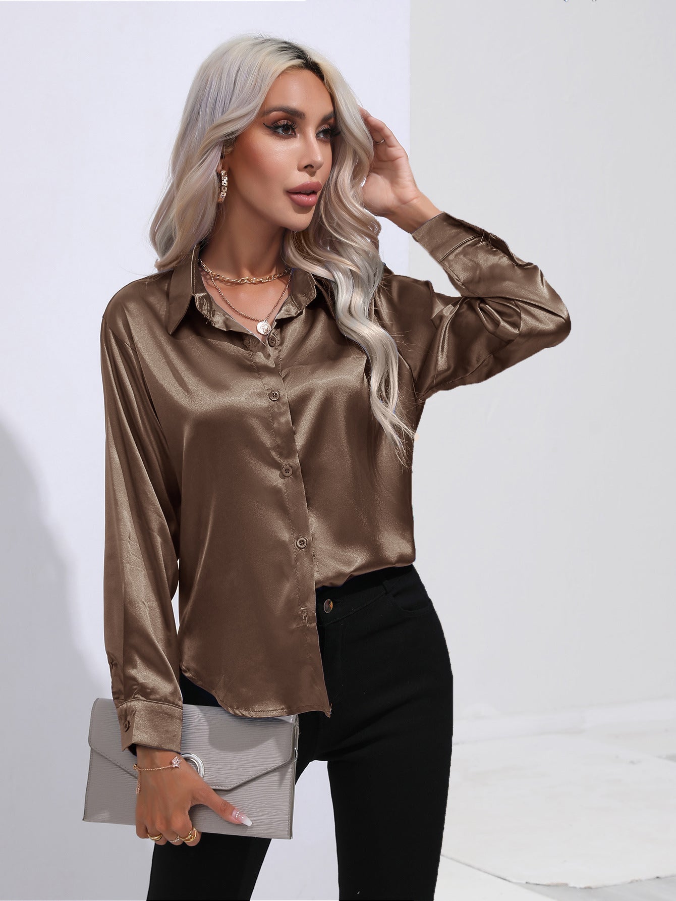 Juliet – Satinblus för kvinnor
