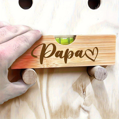 Herr Spirit Level & Flasköppnare med Graverad Text – Perfekt Gåva till Pappa