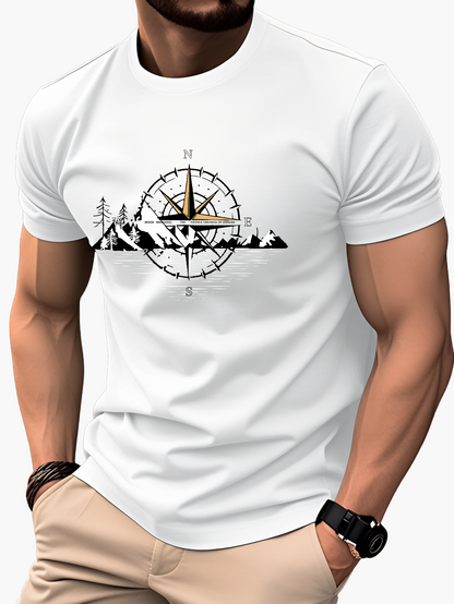Herr T-shirt med kompass och berg – Äventyrsdesign för friluftsliv och vardag