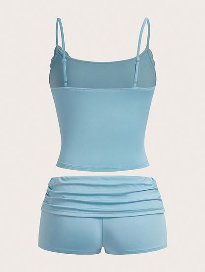 Damset med kort topp och shorts – Elegant och bekväm för vår och sommar