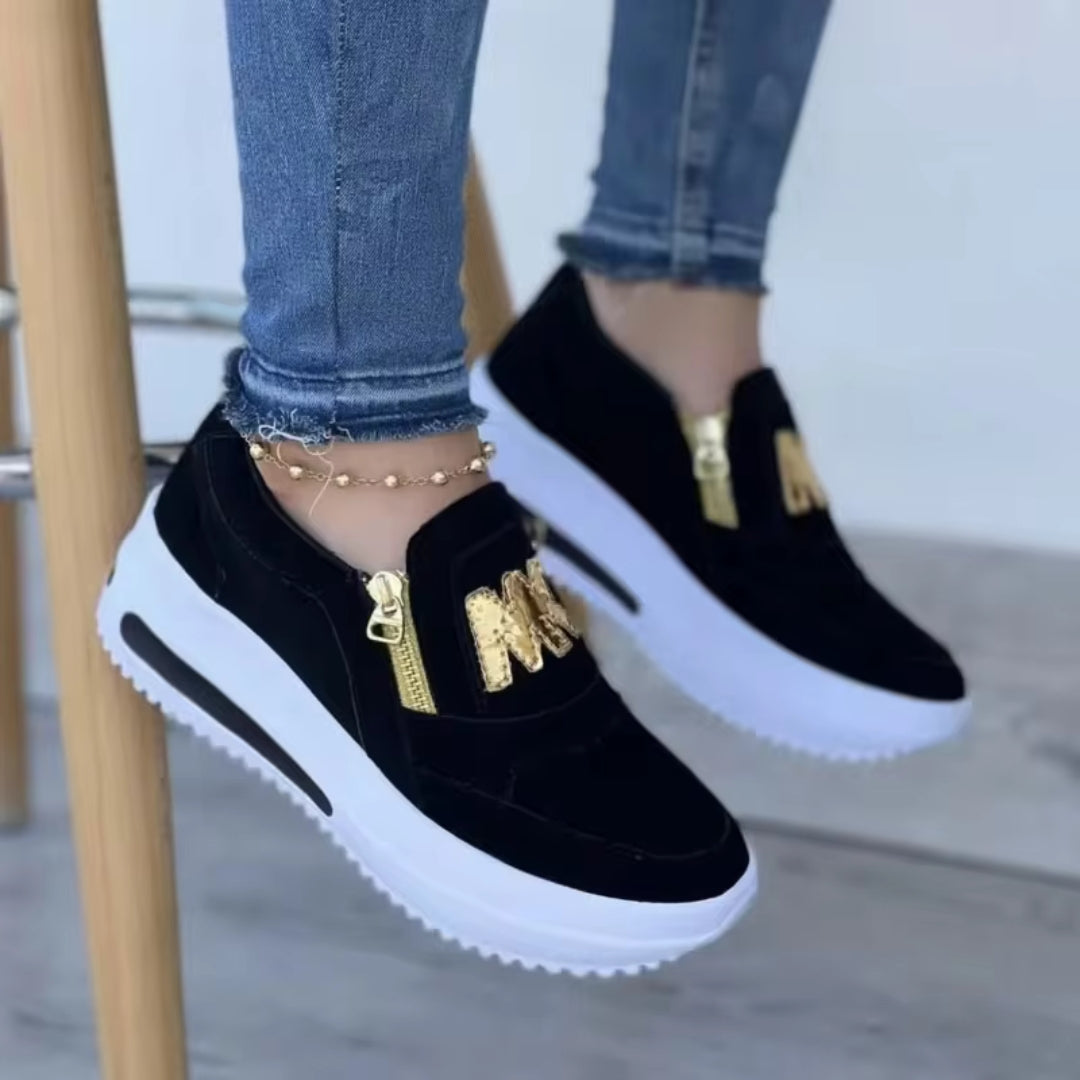 Sportiga Kvinnosneakers med Platåsula och Guldfärgade Dragkedjor – Sommar