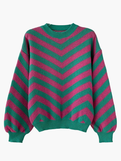 Damtröja med Chevronmönster – Elegant stickad pullover för höst och vinter