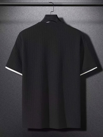 Herr T-shirt med modern struktur och avslappnad passform – trendig vardagsstil