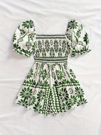 Dam Playsuit med Puffärmar och Vintage Blommönster – Perfekt för Sommar och Trädgårdsfest
