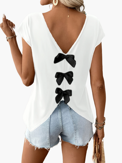 Dam Topp med Djup Rygg och Dekorativa Rosetter – Trendig Sommarstil för Vardag och Fest