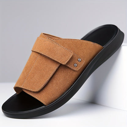 Herrsandaler med justerbar rem och modern design för vardagsbruk och fritid