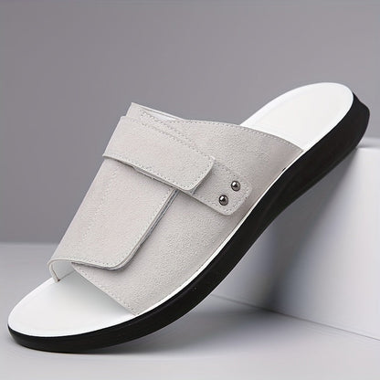 Herrsandaler med justerbar rem och modern design för vardagsbruk och fritid