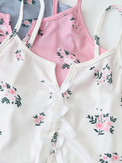 Damernas blommiga pyjamasset med shorts och topp – Somrig och söt nattkläder
