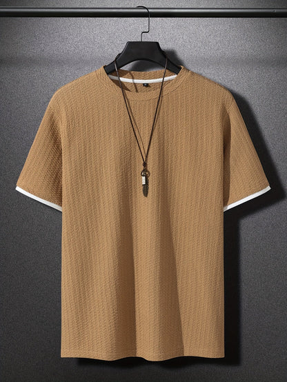 Herr T-shirt med modern struktur och avslappnad passform – trendig vardagsstil