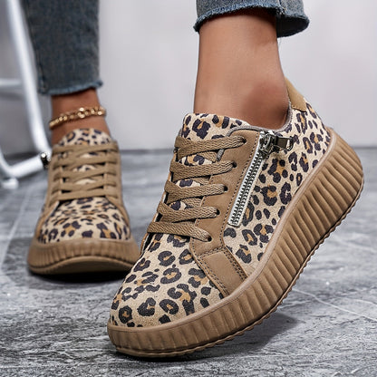 Damsneakers med leopardmönster och platåsula – Trendiga vardagsskor