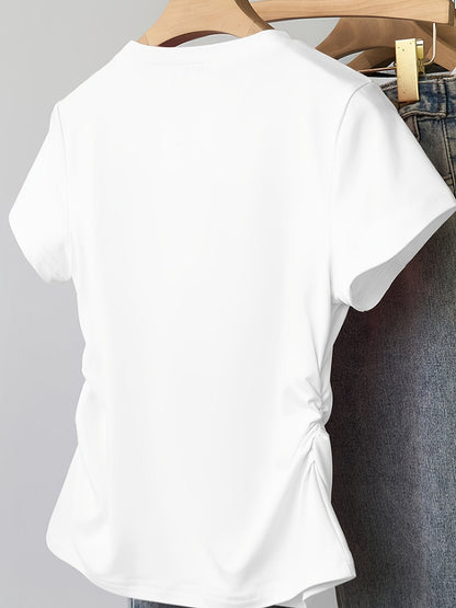 Dam T-shirt med hjärtmotiv och smickrande passform – Trendigt vardagsplagg