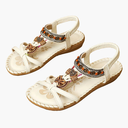 Damsandaler Boho Chic med Dekorativa Remmar och Pärldetaljer – Perfekta för Sommar och Semester