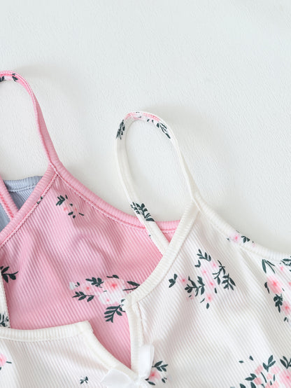 Damernas blommiga pyjamasset med shorts och topp – Somrig och söt nattkläder