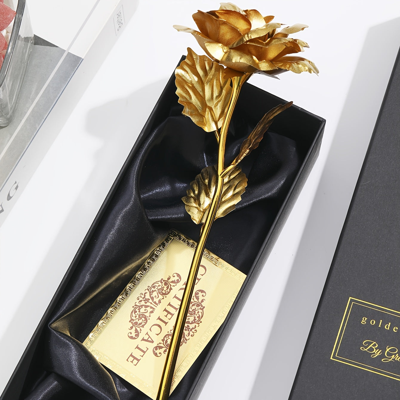 Elegant Dekorativ Evighetsros i Presentbox – Perfekt Gåva för Kvinnor, Romantisk Inredning och Jubileum
