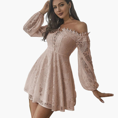 Dam Off Shoulder Elegant Klänning med Utsvängd Silhuett för Fest och Kväll