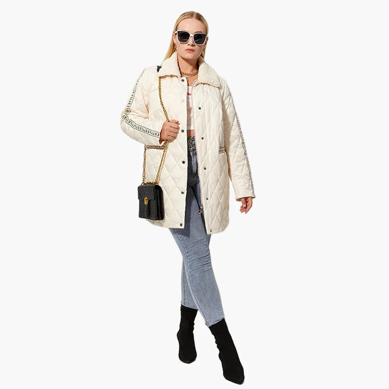 Dam Quilted Lång Jacka med Fuskpälskrage och Trendig Dekor – Vintermode