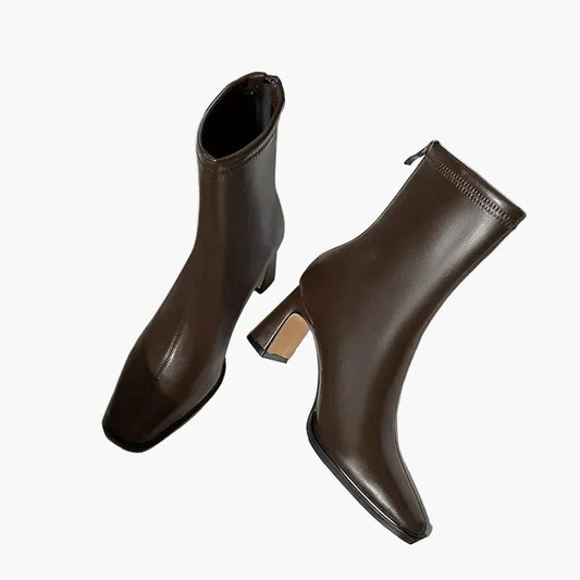 Dam Ankelboots med Blockklack och Fyrkantig Tå – Elegant Vardags- och Festskor