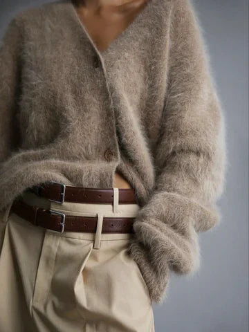 Damkofta i lyxig oversize stil för vardag och eleganta tillfällen
