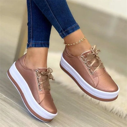 Somriga platå sneakers dam – trendiga och luftiga skor för soliga dagar