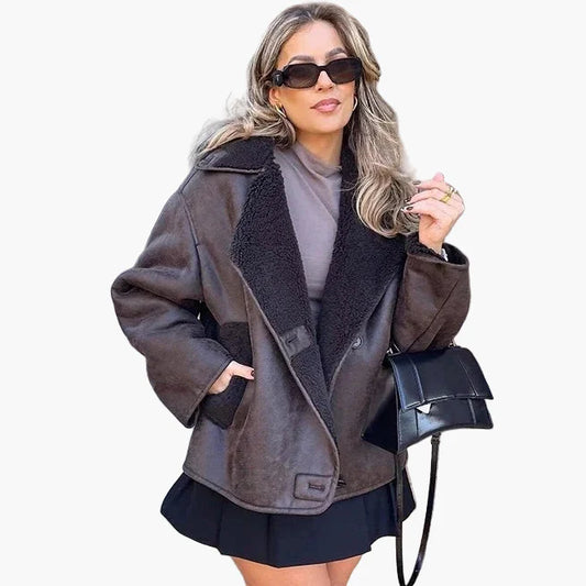 Damjacka i trendig oversized streetwear-stil – Perfekt för vardag och stadsliv