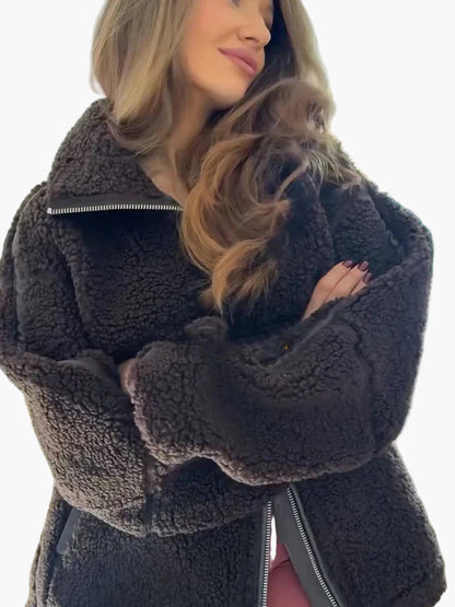 Dam Teddyjacka Oversized Vinterstil – Trendig och Mysig Ytterjacka för Kallt Väder