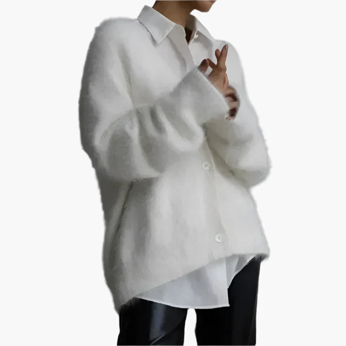 Damkofta i lyxig oversize stil för vardag och eleganta tillfällen