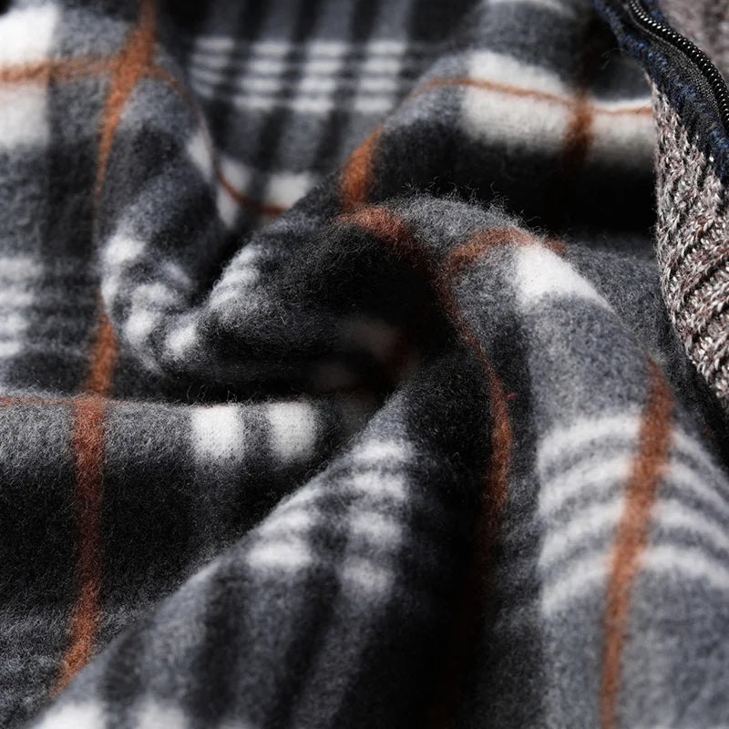 Herrstickad cardigan med dragkedja – elegant och varm höstjacka